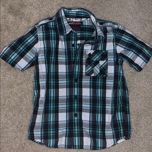 Tony Hawk size 4 button down short sleeve shirt